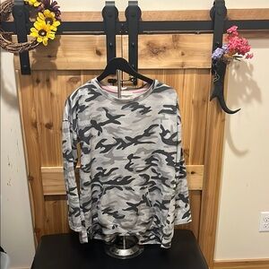 Retrology Gray Camouflage Sweatshirt
